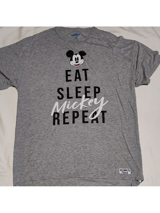 Disney Other - Disney Men's Gray Mickey Mouse Graphic Tee